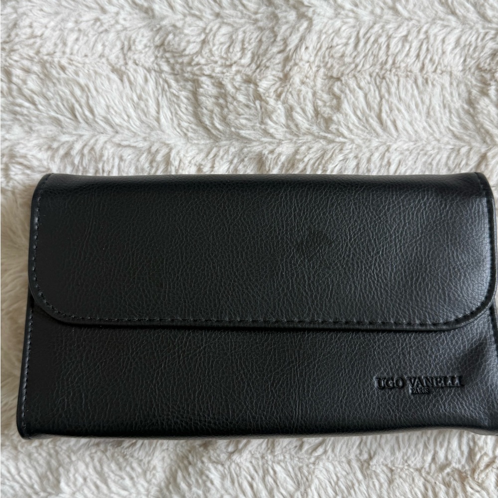 Ugo Vanelli of Paris Black Leather Wallet